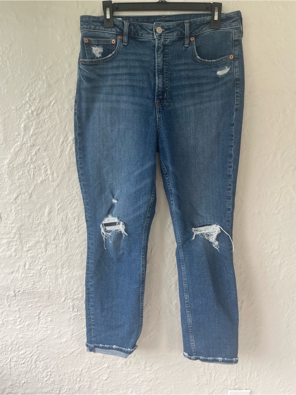 GAP Vintage High Slim Sky High distressed ankle length cuffed jeans; 14R